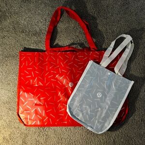 Lululemon reusable bags